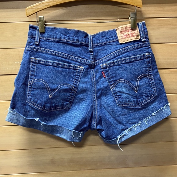 Levi Retro Reworked Denim Shorts Size 8/M - Picture 3 of 4